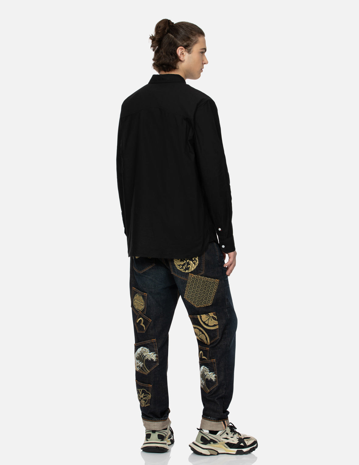 MULTI-POCKET AND LOGO PATCH EMBROIDERED RELAX FIT SHIRT - 4