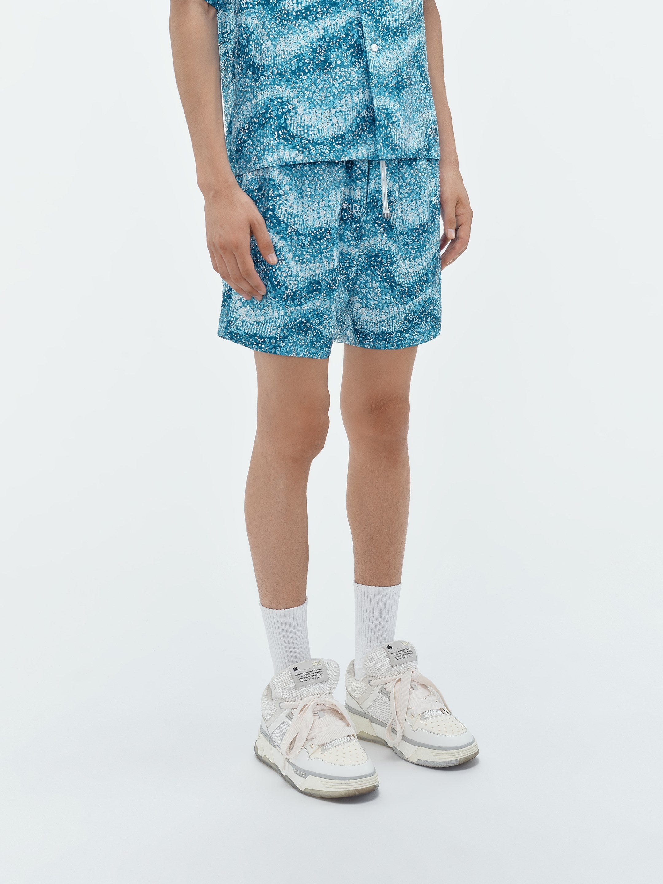 WAVY EMBELLISHED SHORT - 4