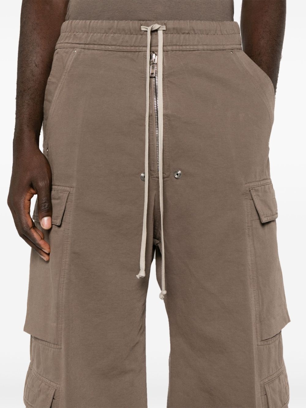 wide-leg cotton cargo trousers - 5