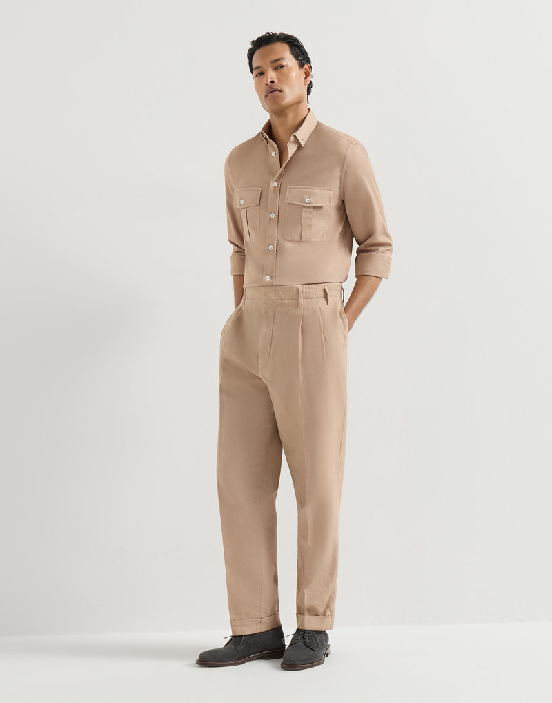 Garment-dyed trousers in cotton and linen canvas with double pleats 5