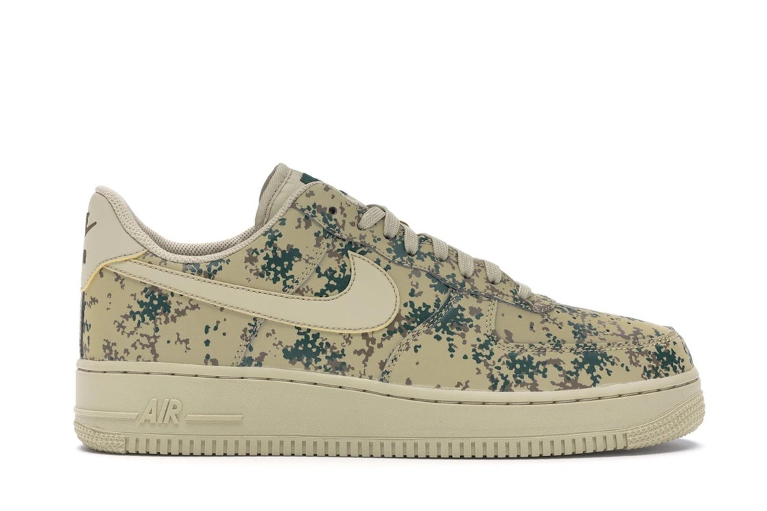 Nike Air Force 1 Low Desert Camo Team Gold - 1