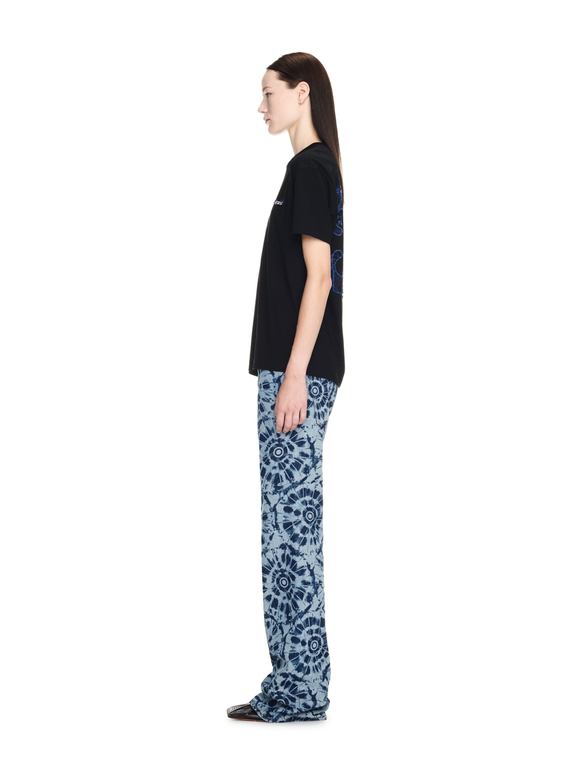 Emb Flower Arrow Casual Tee - 3