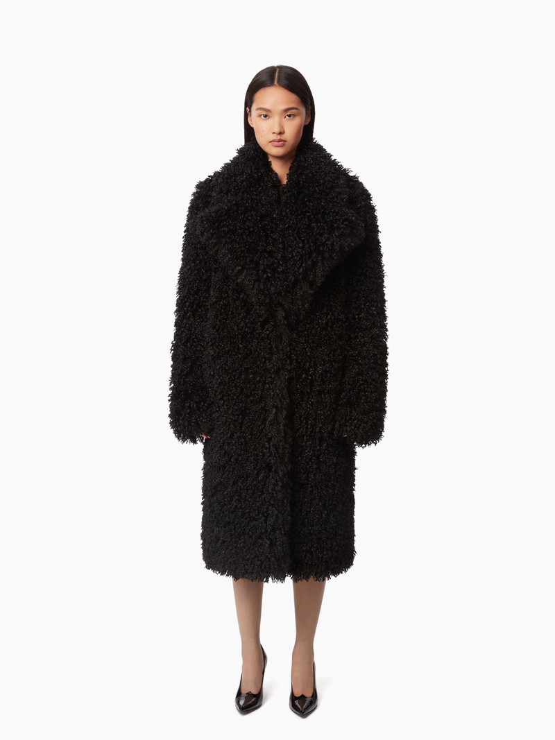 OVERSIZED COAT IN FAUX FUR 1