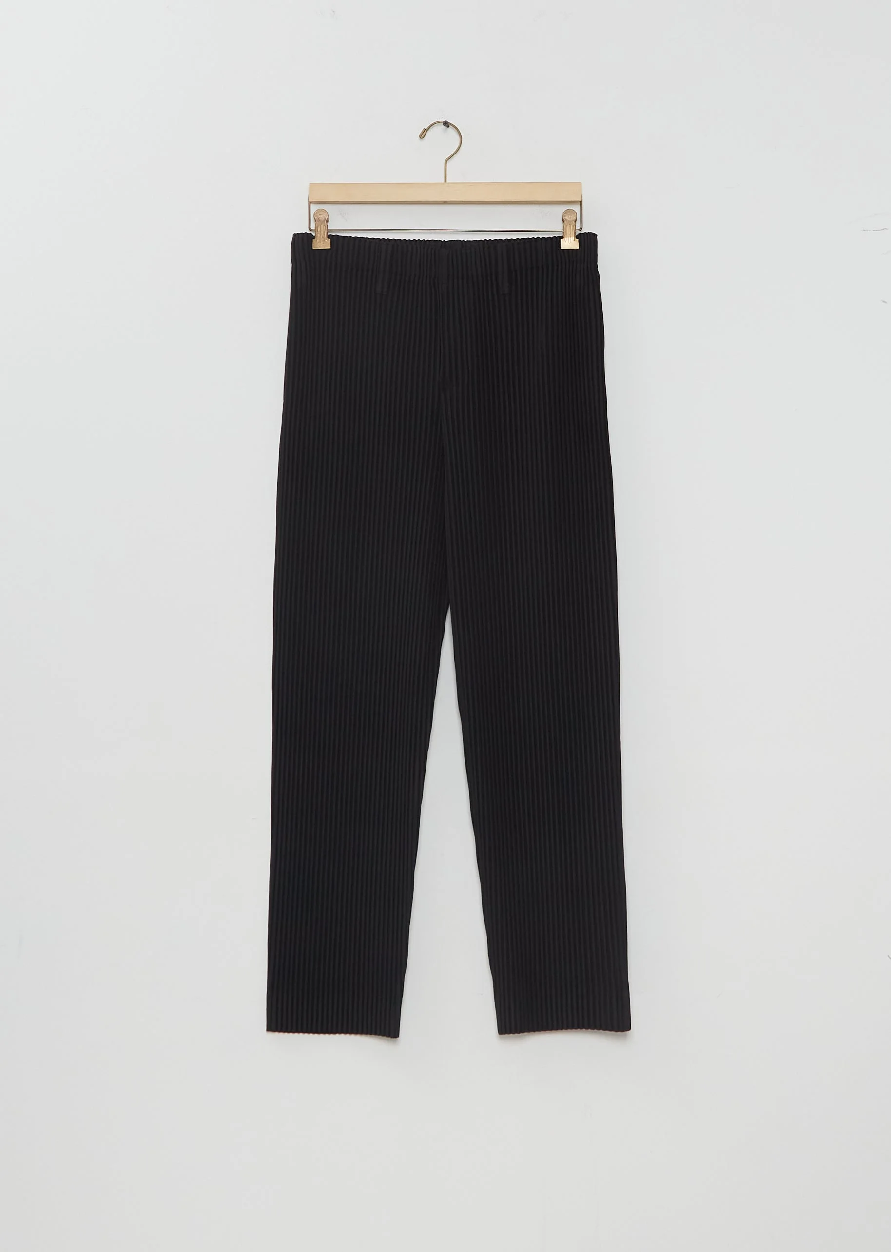 Pleated Basic Trouser — Black - 1