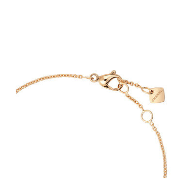 CHANEL COCO bracelet outlook