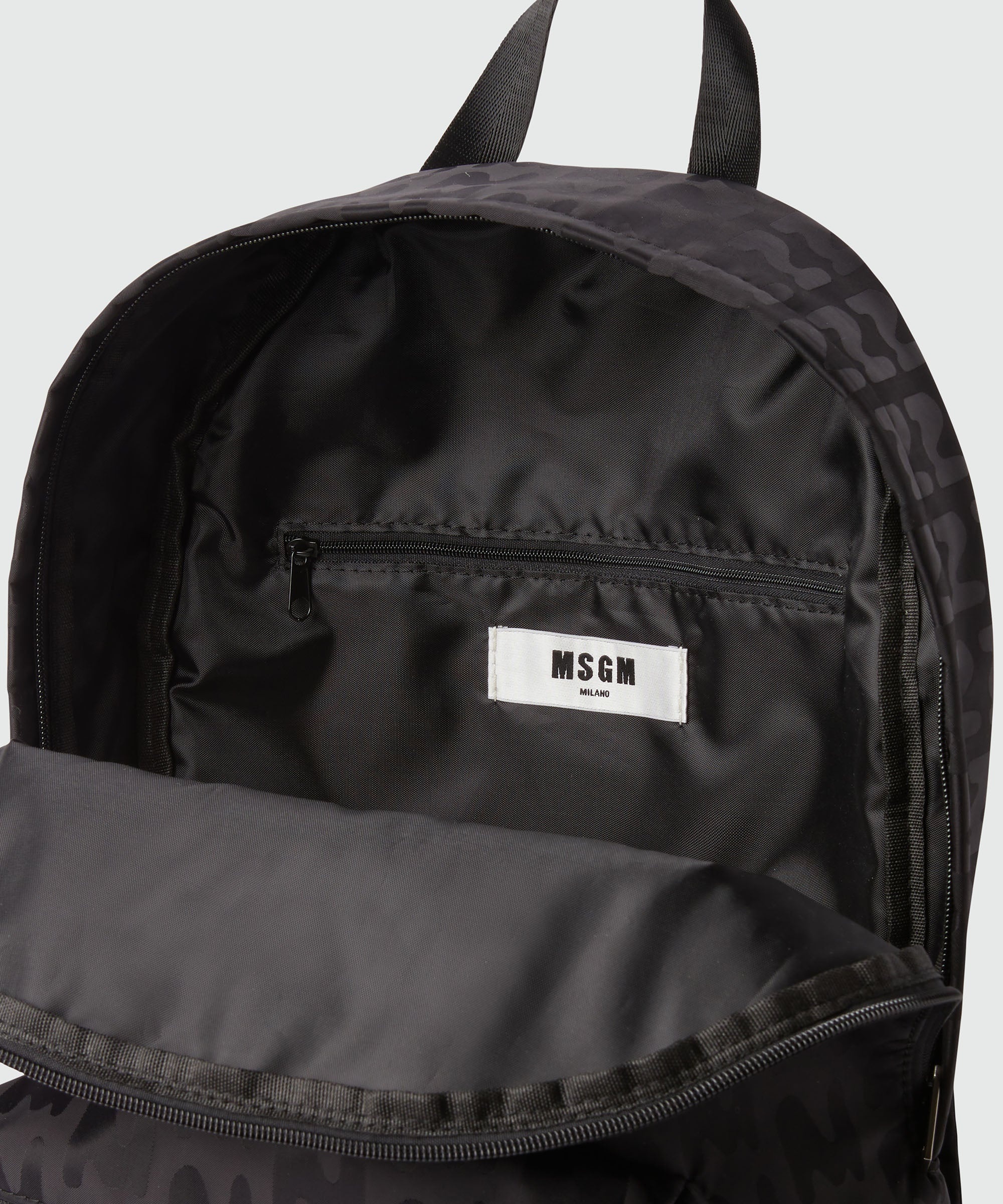 Fabric backpack with "White logo impact" in relief all-over - 4