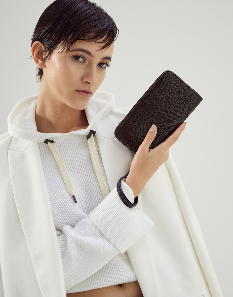 Lizard print leather wallet with precious zipper pull 4