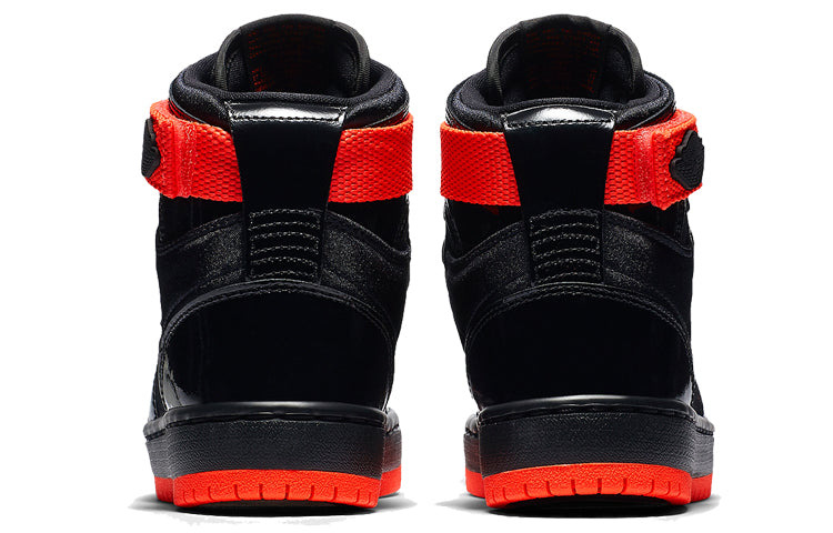 (WMNS) Air Jordan 1 Nova XX 'Bred' AV4052-006 - 5