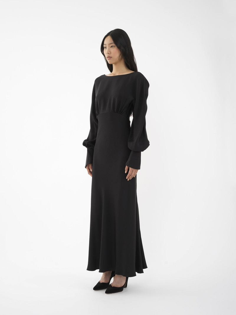 BOAT-NECK LONG FLARED DRESS 4