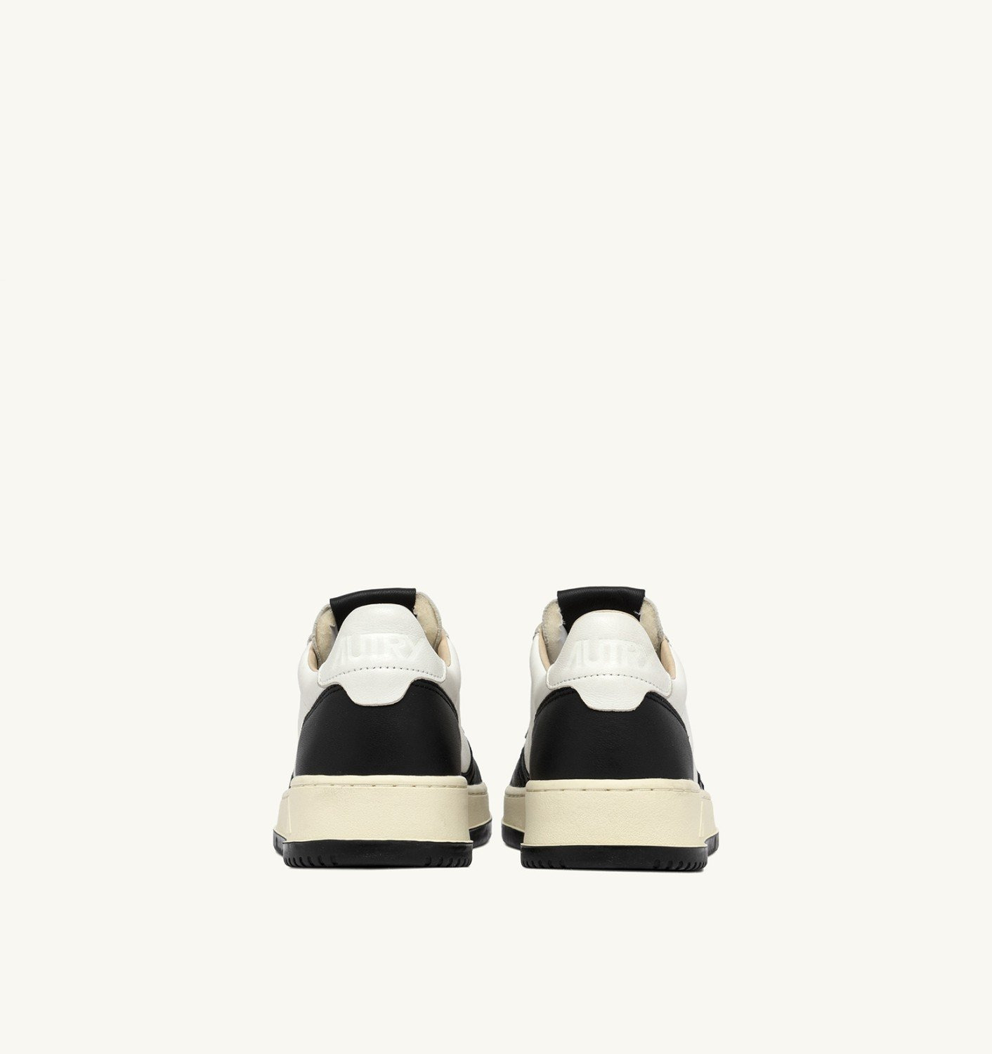 MEDALIST LOW SNEAKERS IN WHITE AND BLACK LEATHER - 3
