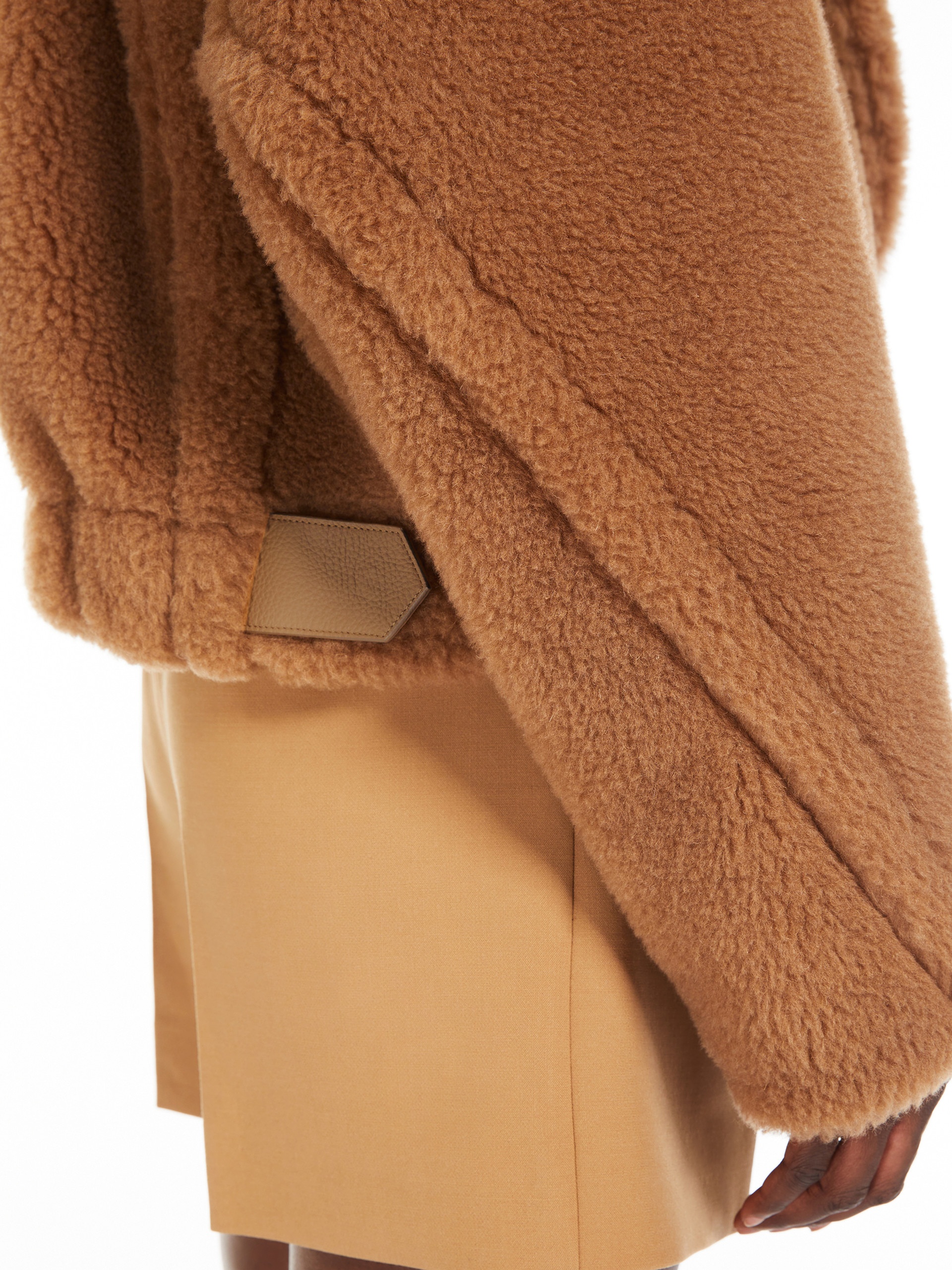 GARDONE Cropped Teddy Bear Icon Coat in camel - 6