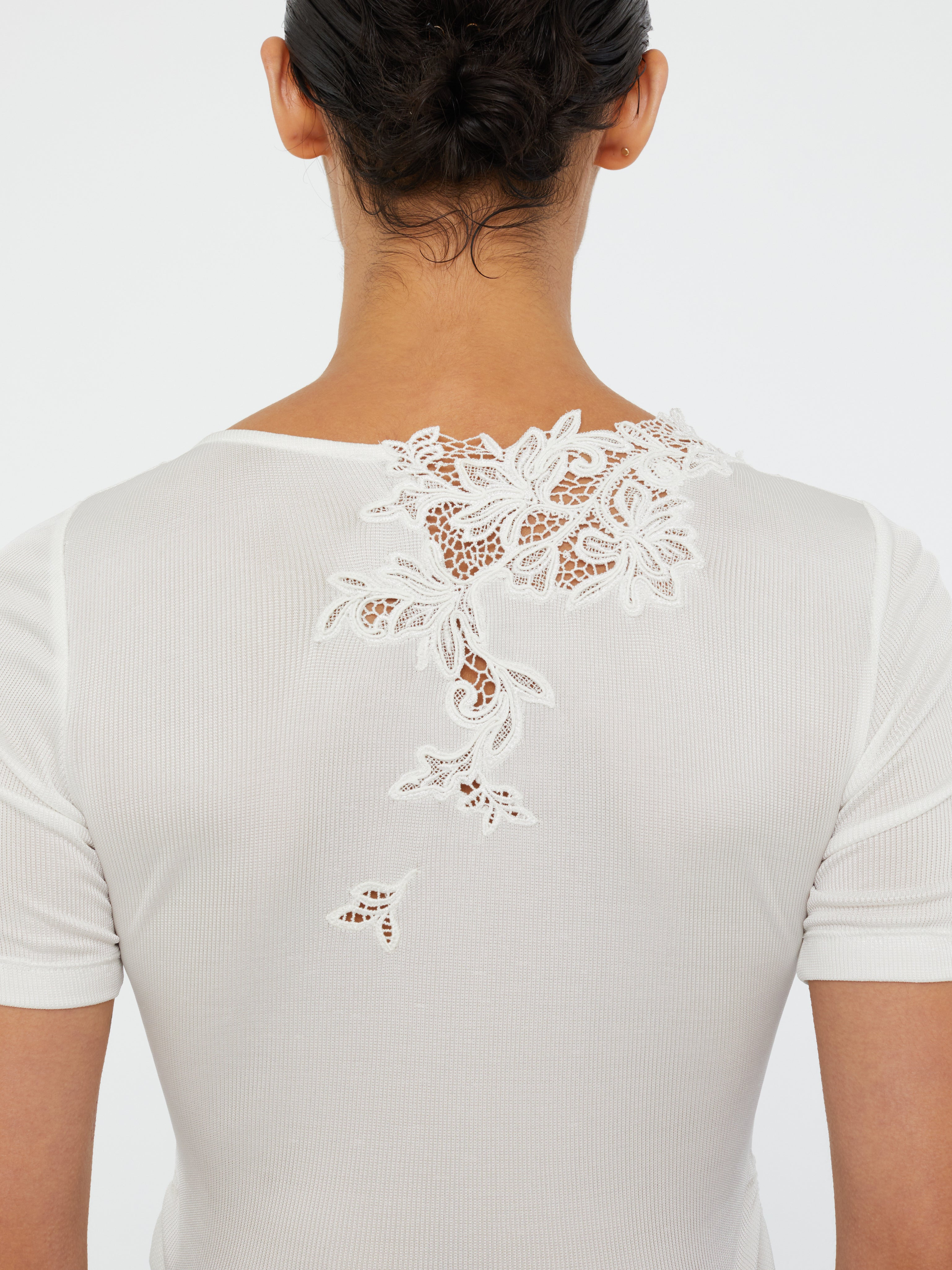 Hibiscus Embroidered Rib Tee - 4