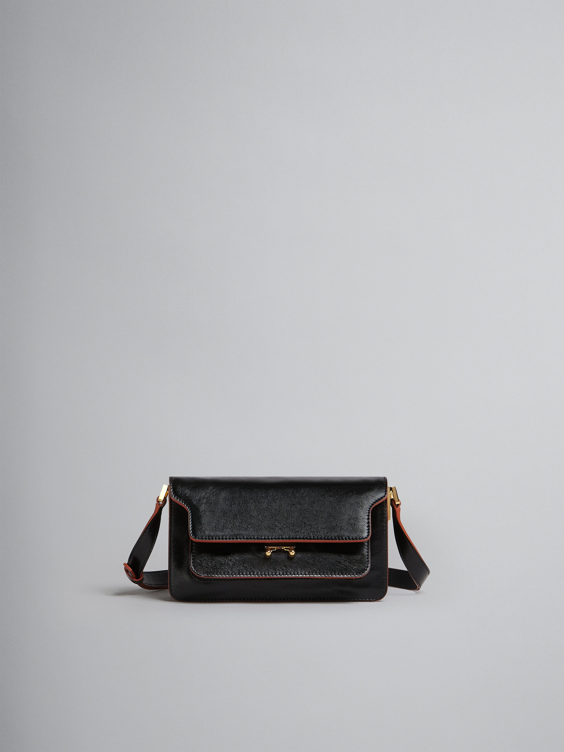 TRUNK SOFT BAG E/W IN BLACK LEATHER - 1