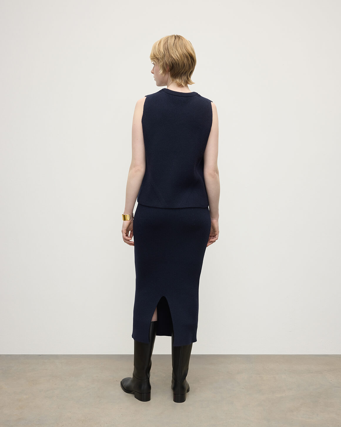 Sleeveless Navy Cashmere Tank Top - 4