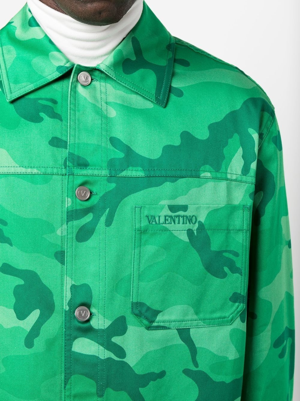 camouflage-print shirt jacket - 5