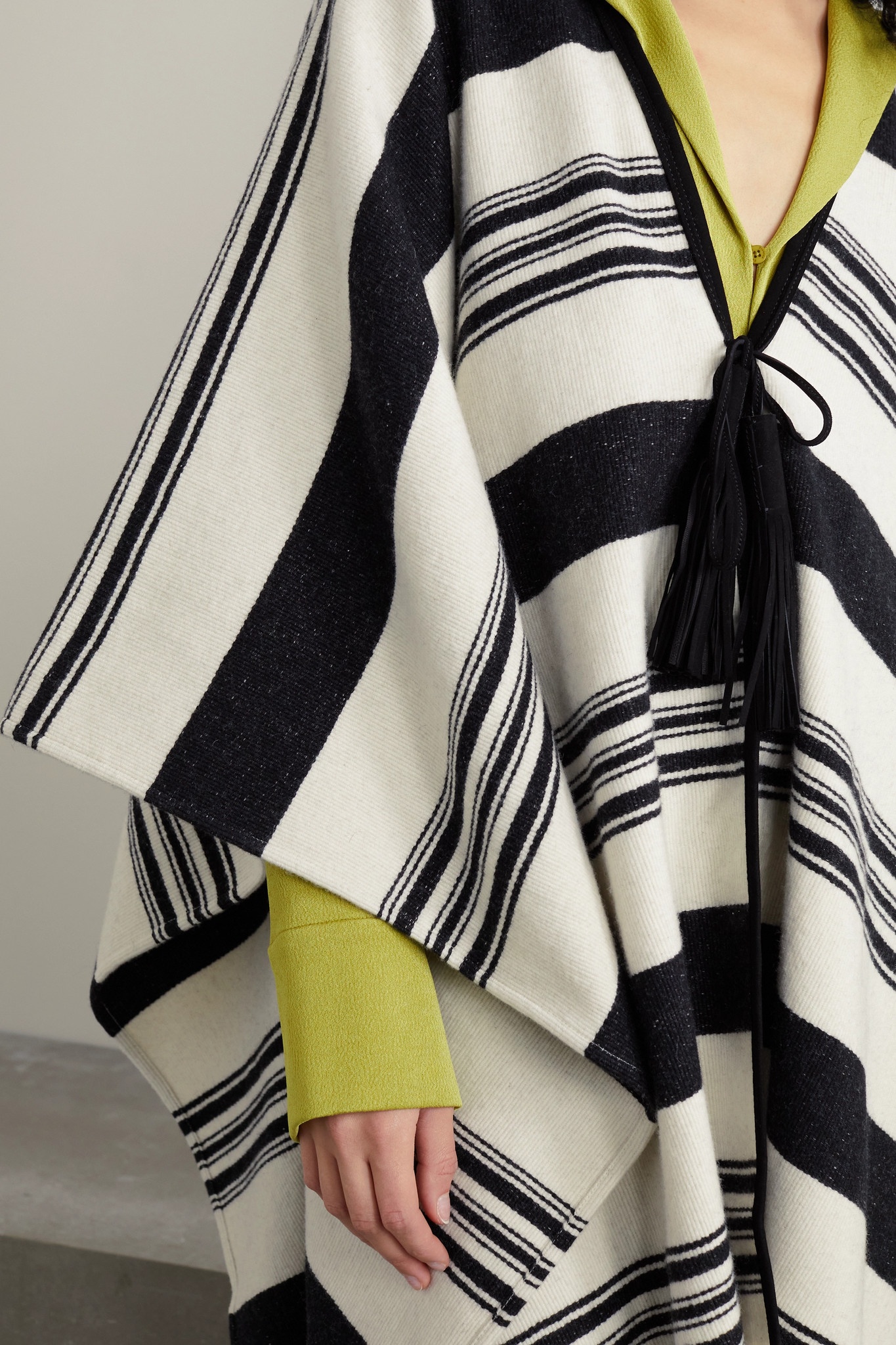 Leather-trimmed striped cotton-blend jacquard wrap - 5