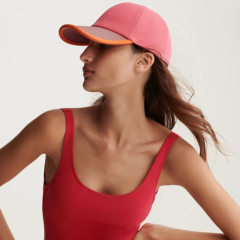 Hermès Tess Pop cap outlook