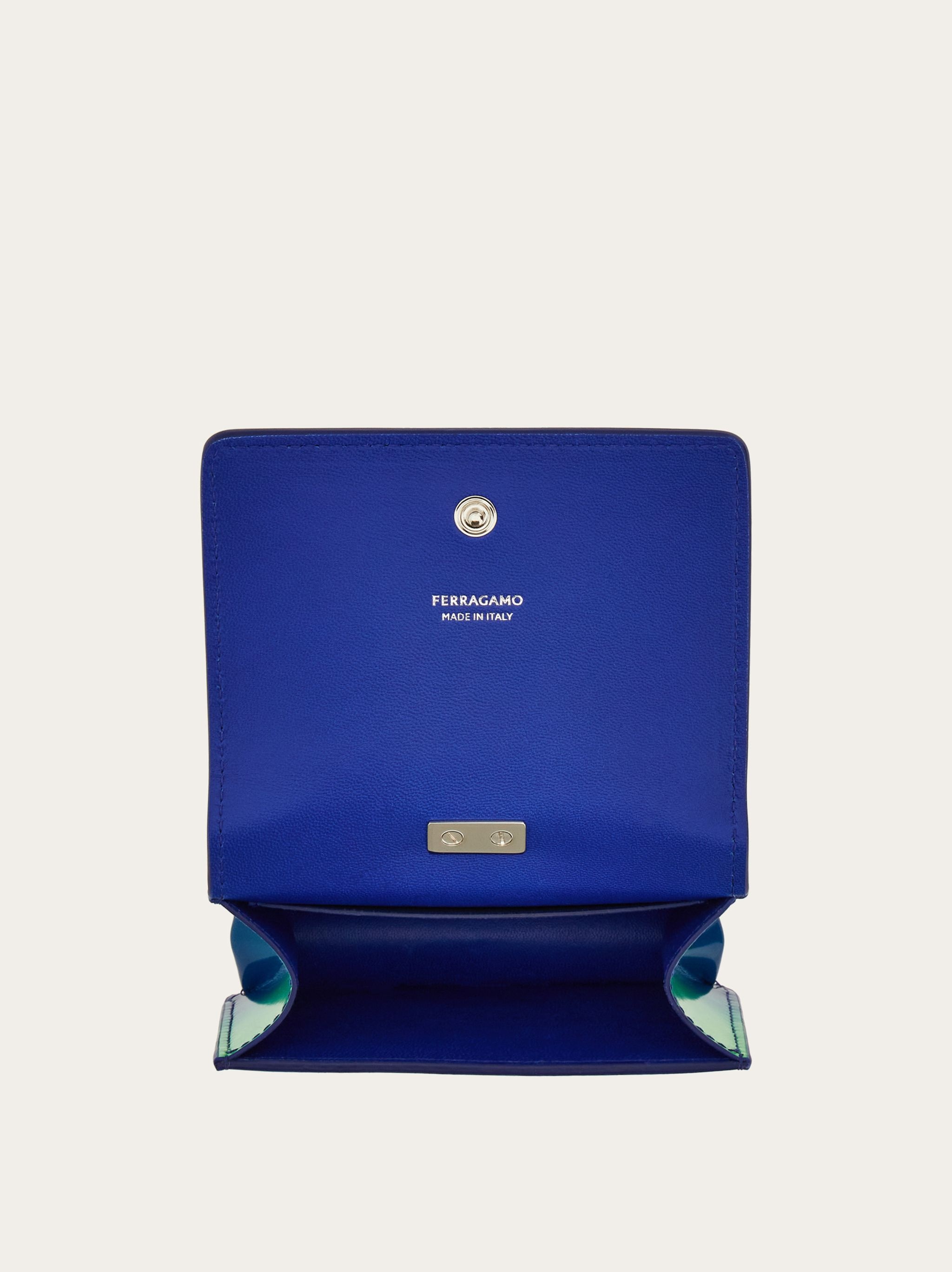 Micro pouch with airbrushing - 3