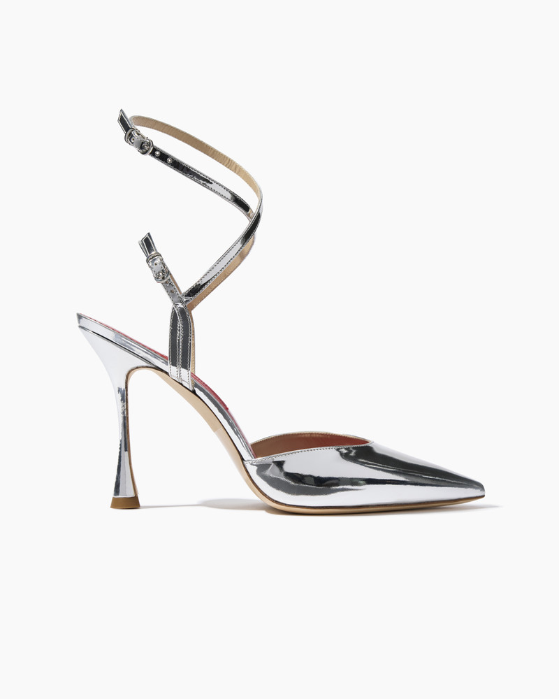 Strappy Pump in Spazzolato Leather 1