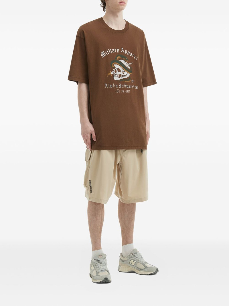 ALPHA INDUSTRIES skull graphic T-shirt outlook