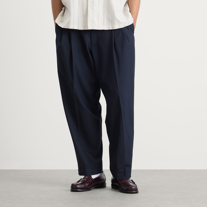 NEIGHBORHOOD Neighborhood Two Tuck Pants outlook