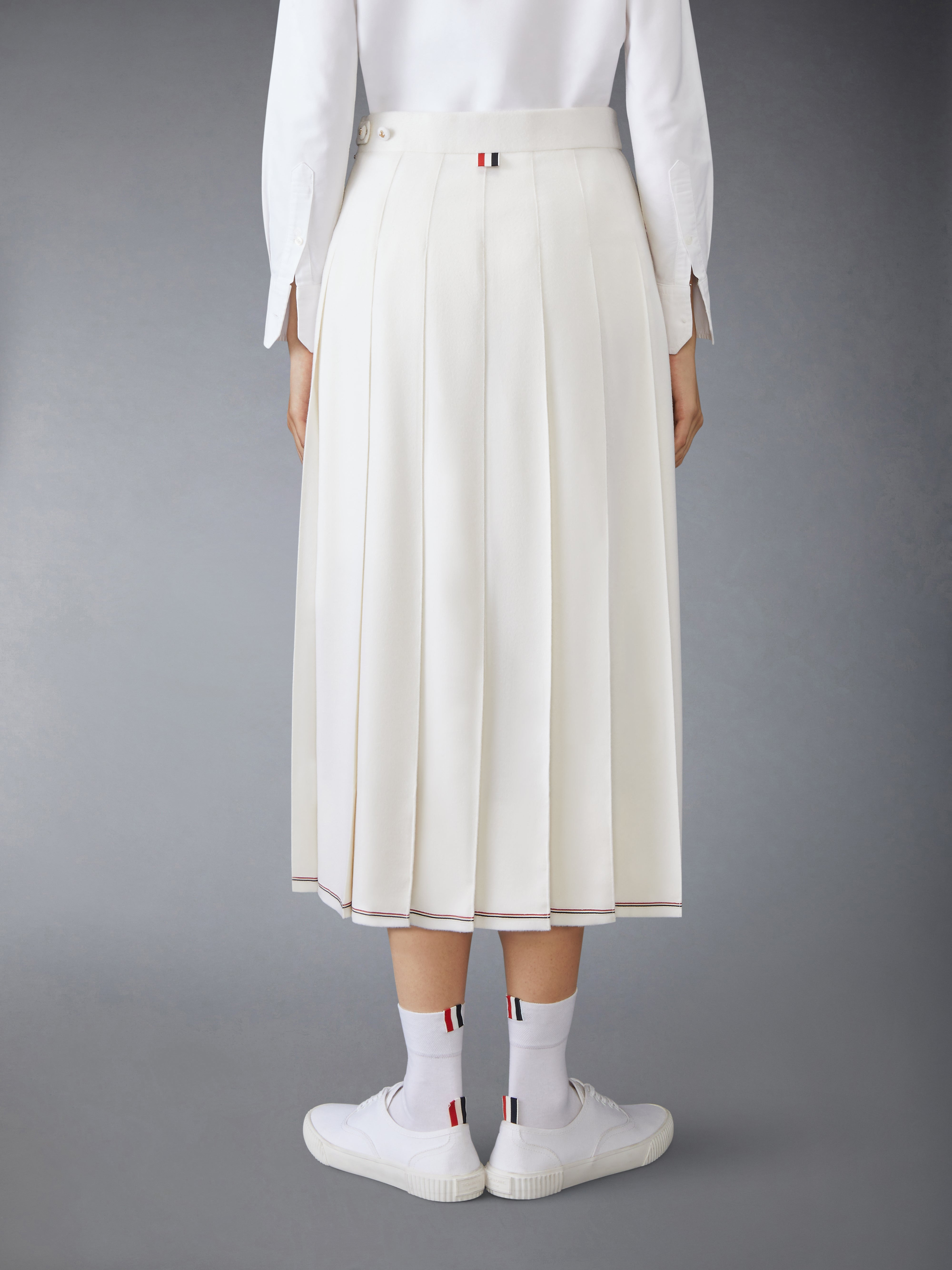 Classic Cashmere Pleated Skirt - 4