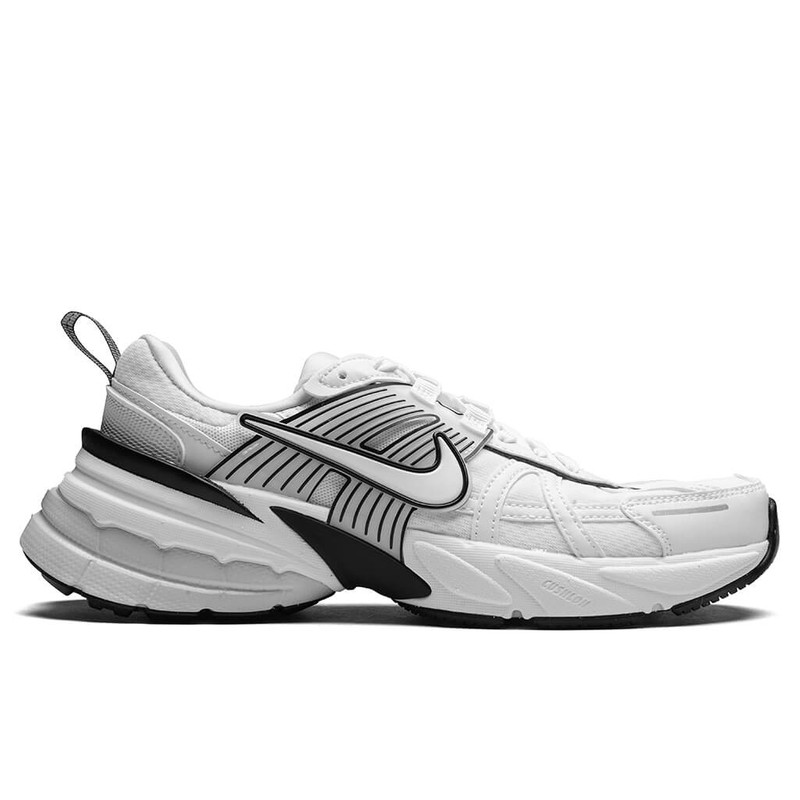 WOMEN'S V2K RUN - WHITE/PLATINUM TINT/SUMMIT WHITE - 1