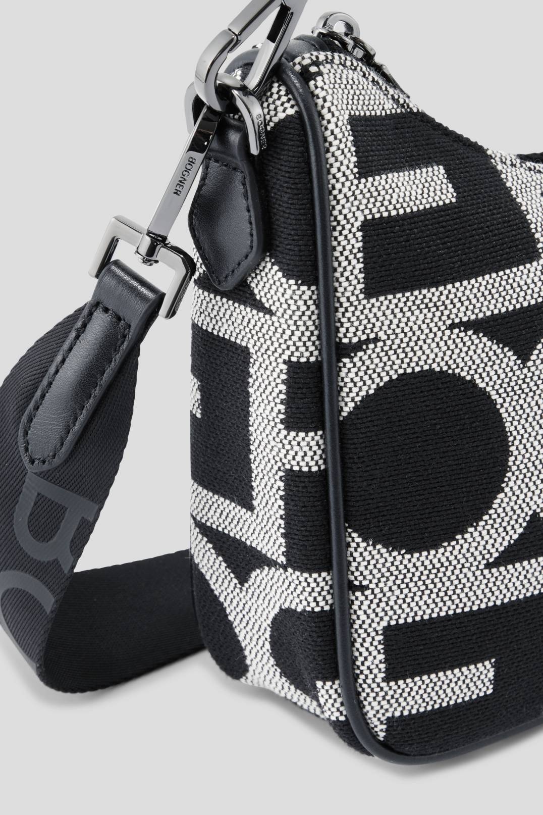 PANY LORA SHOULDER BAG IN BLACK/OFF-WHITE 5
