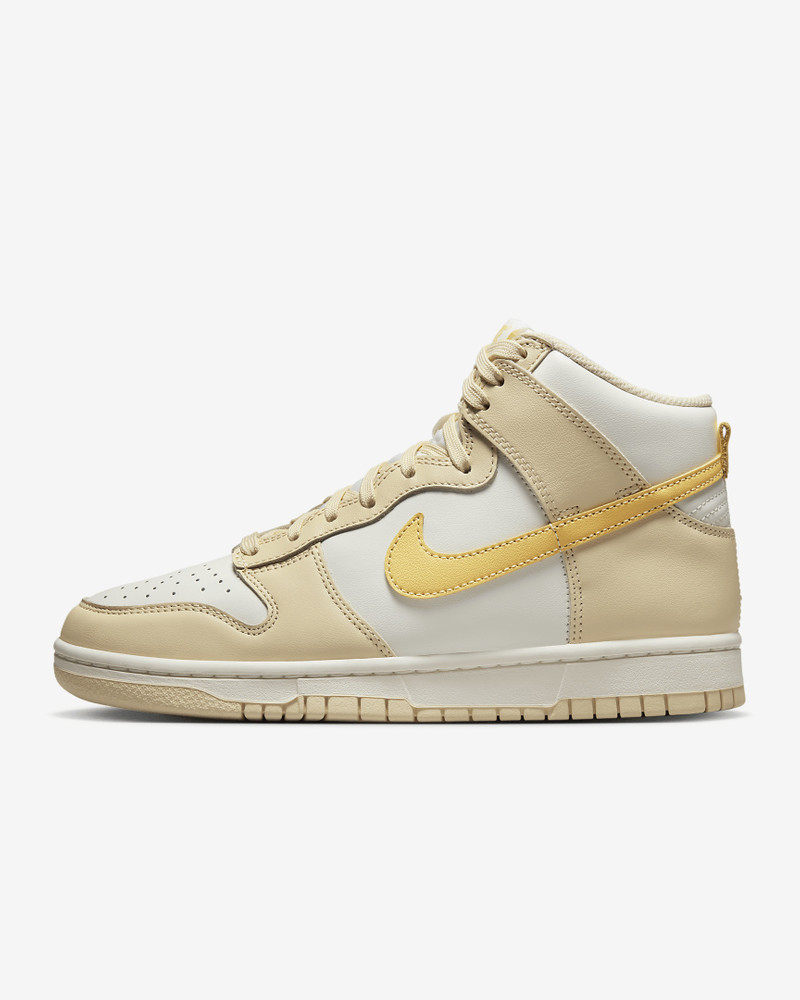 Nike Women's Dunk High Shoes - 1