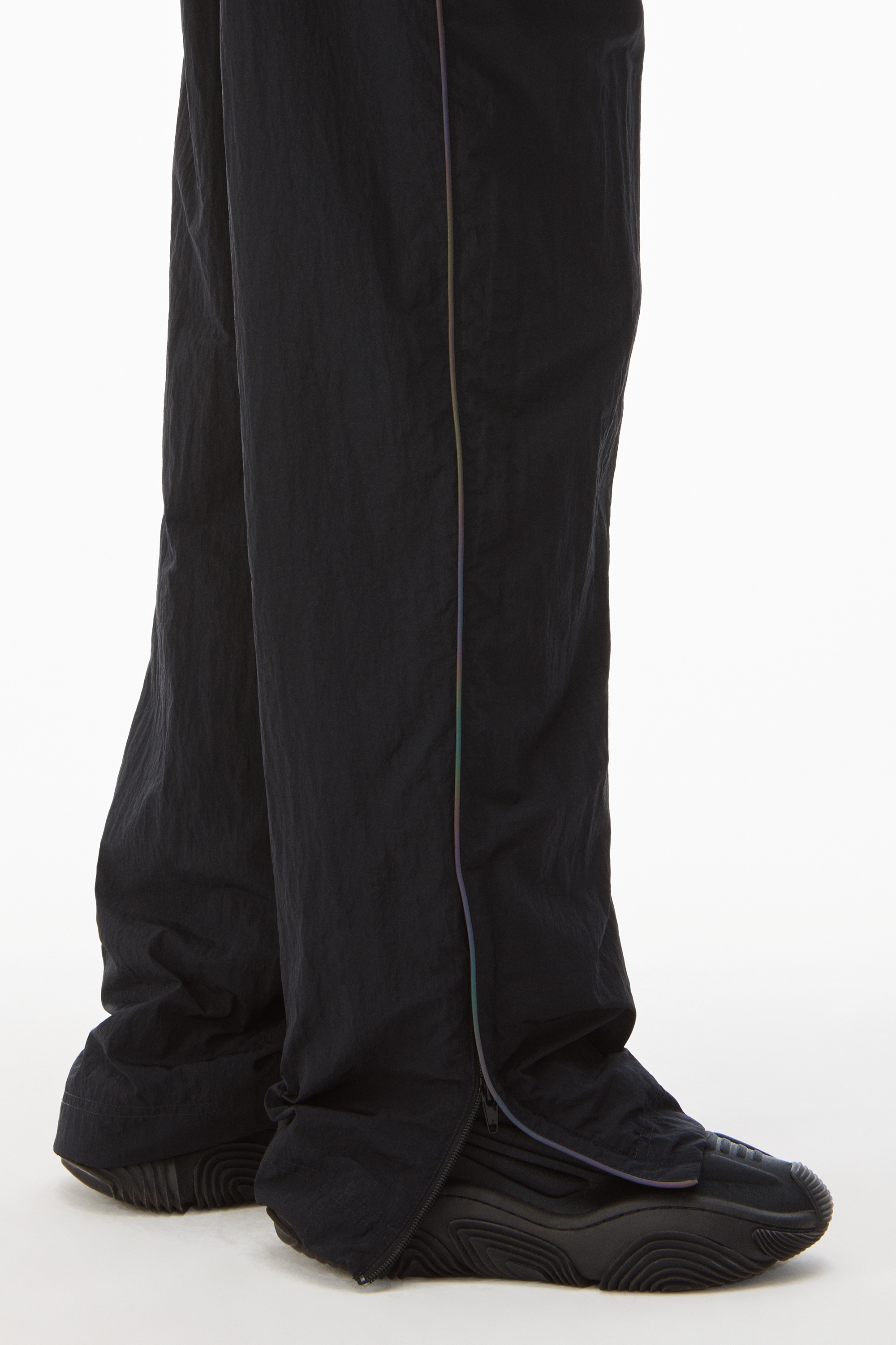 TRACK PANT IN HEAVY WASHED NYLON - 7