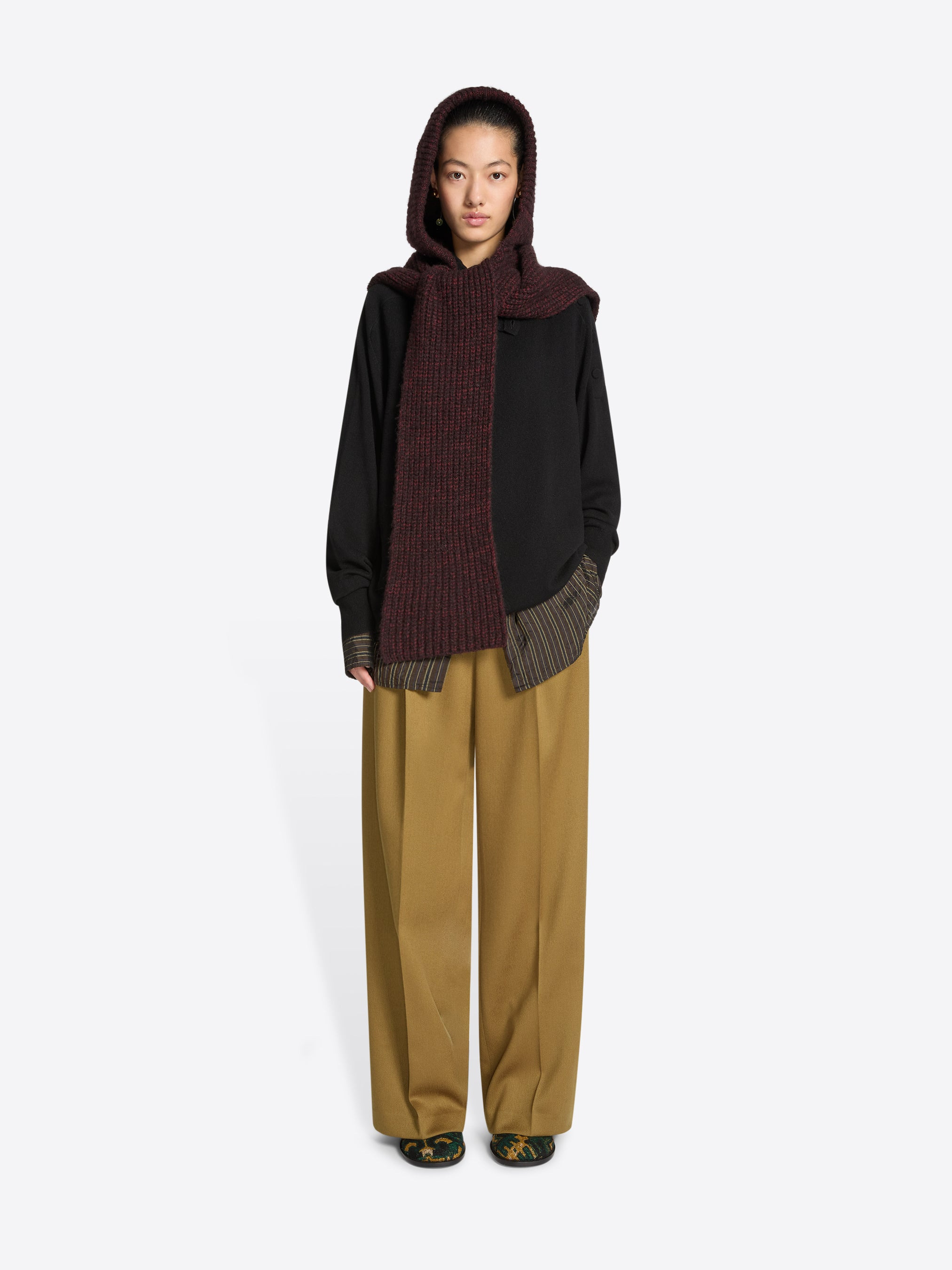 HOODED WOOL SCARF - 3