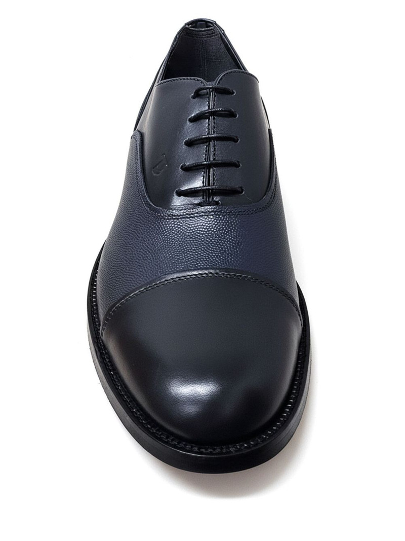 Tod's cap-toe leather Oxford shoes outlook