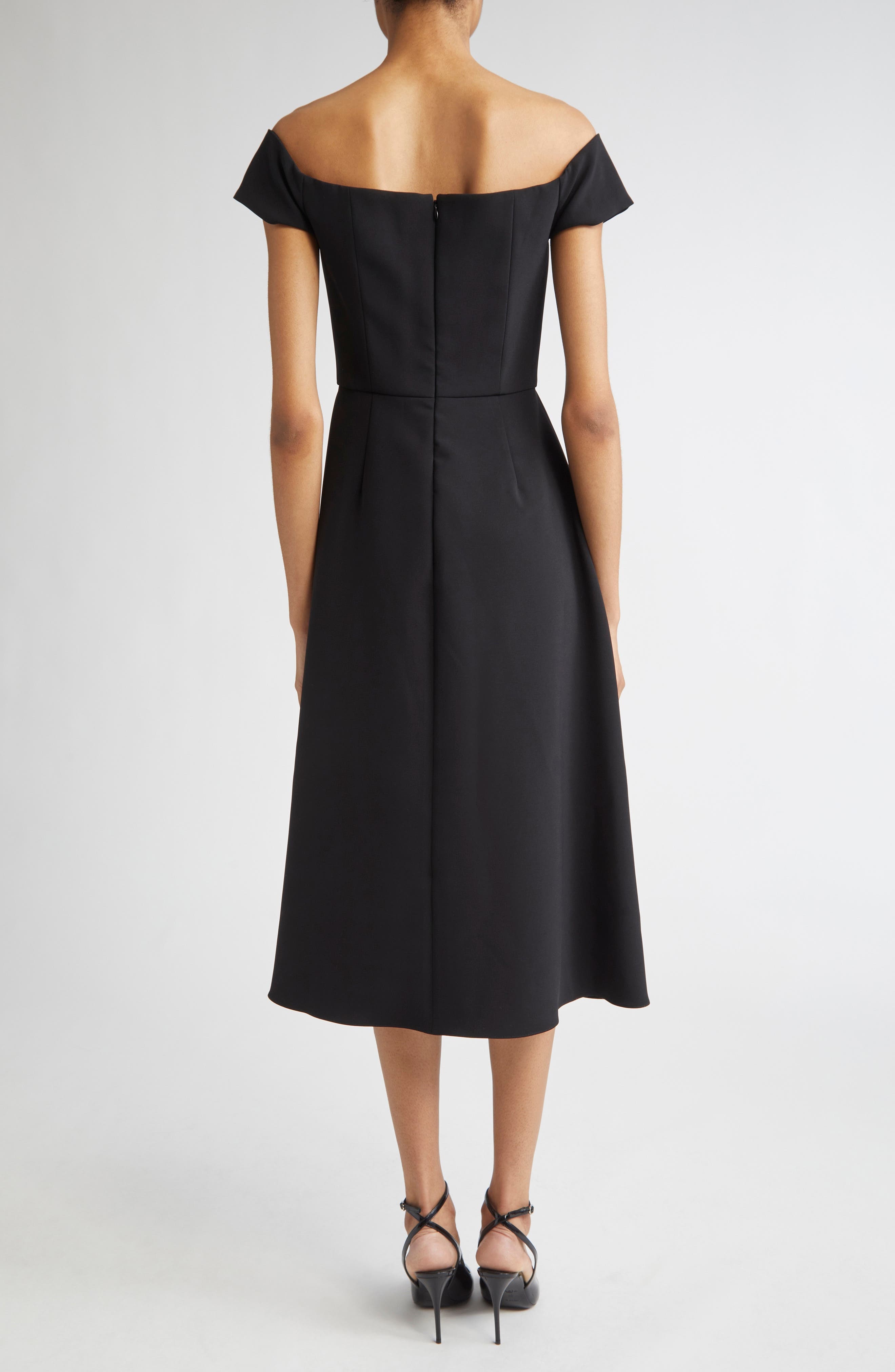 Carolina Herrera Crystal Bow Off the Shoulder Stretch Crepe Midi Dress in Black at Nordstrom - 2