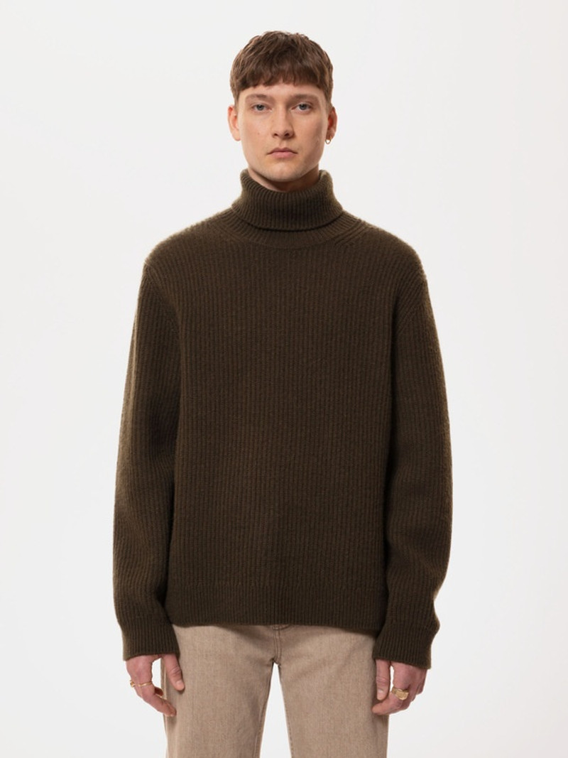 August Rollneck Brown 3