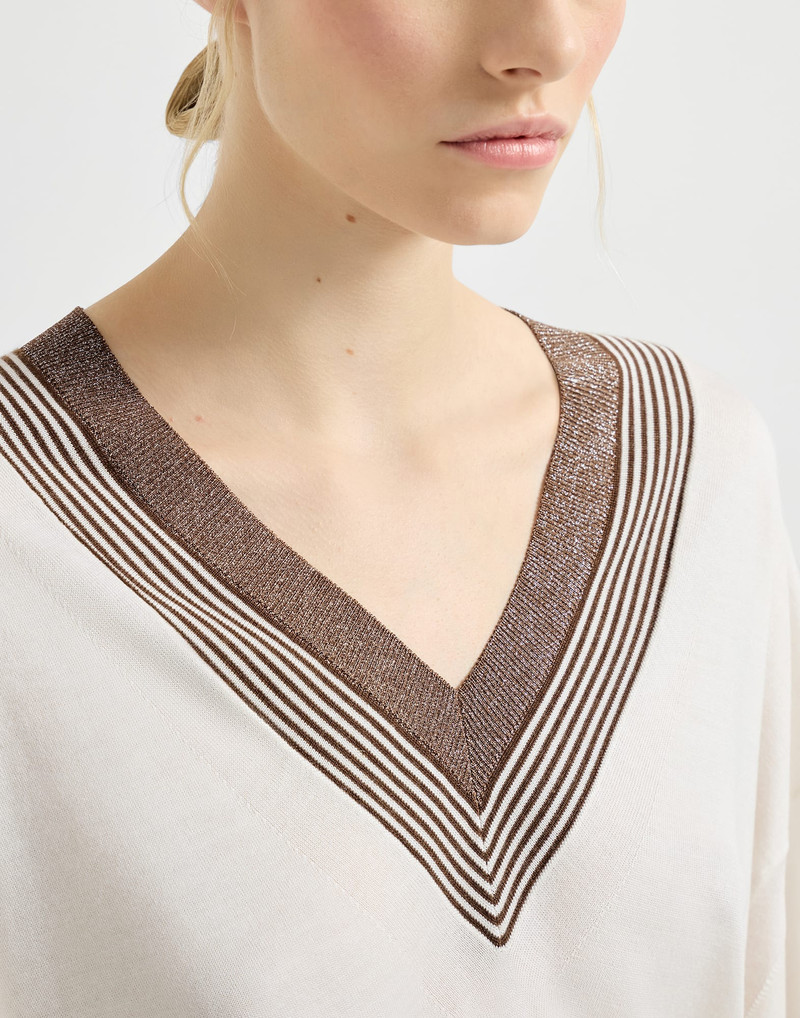 Cashmere and silk lightweight sweater with sparkling neckline 4
