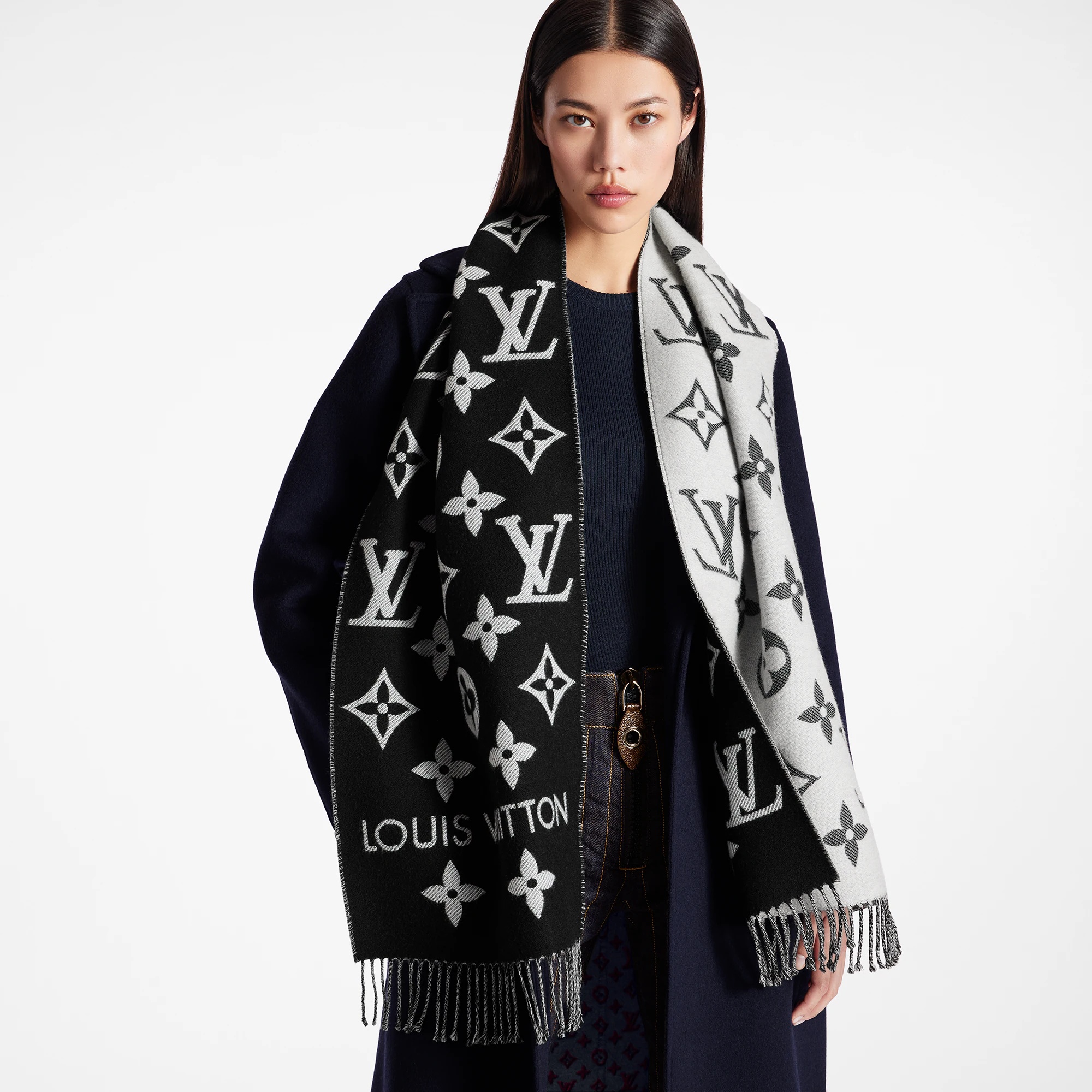 海外限定品◆関税なし【LOUIS VUITTON】LV ブリーズ ショール Louis Vuitton LV Essential scarf | REVERSIBLE