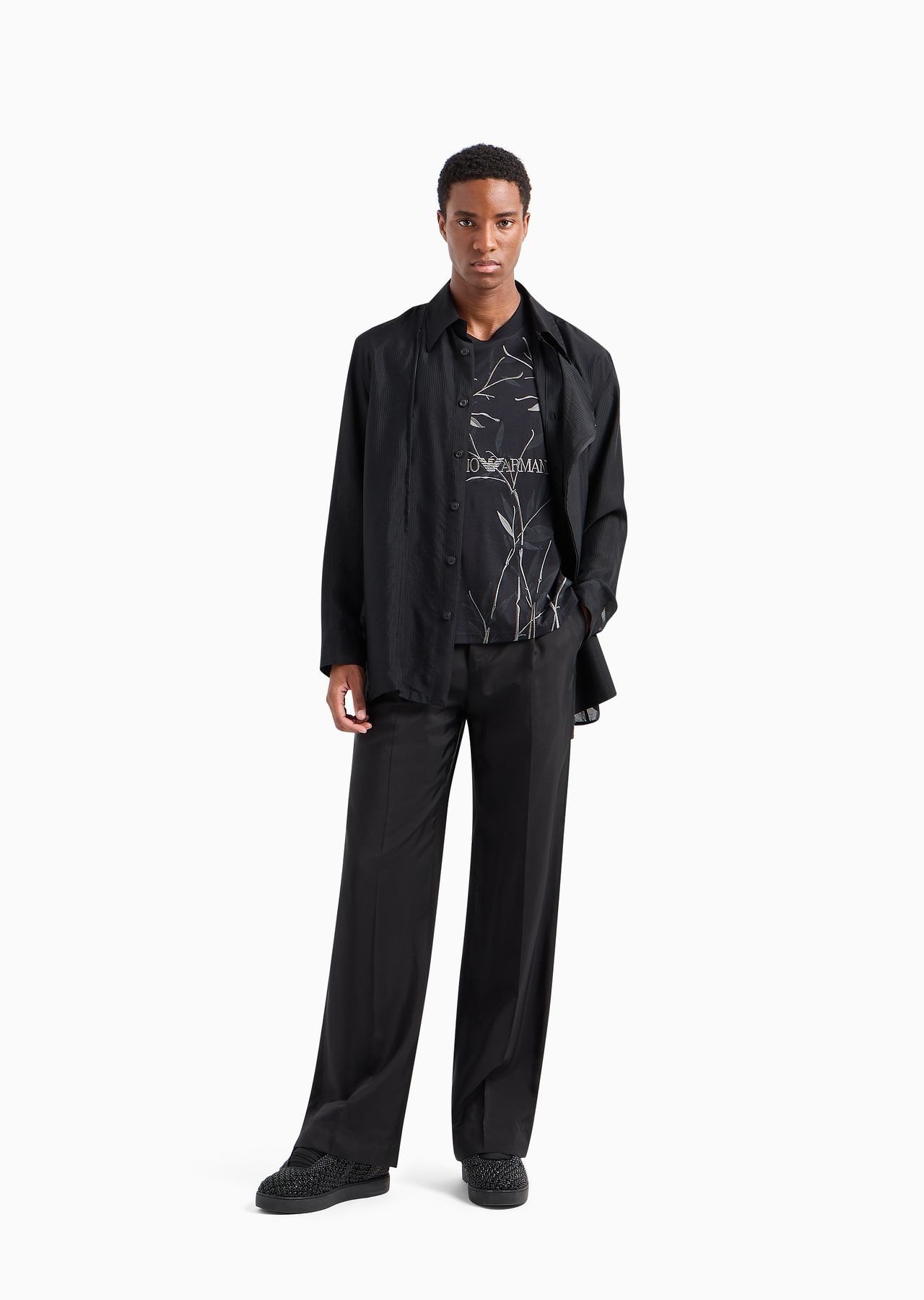 Micro-ribbed fluid viscose trousers with crease - 6