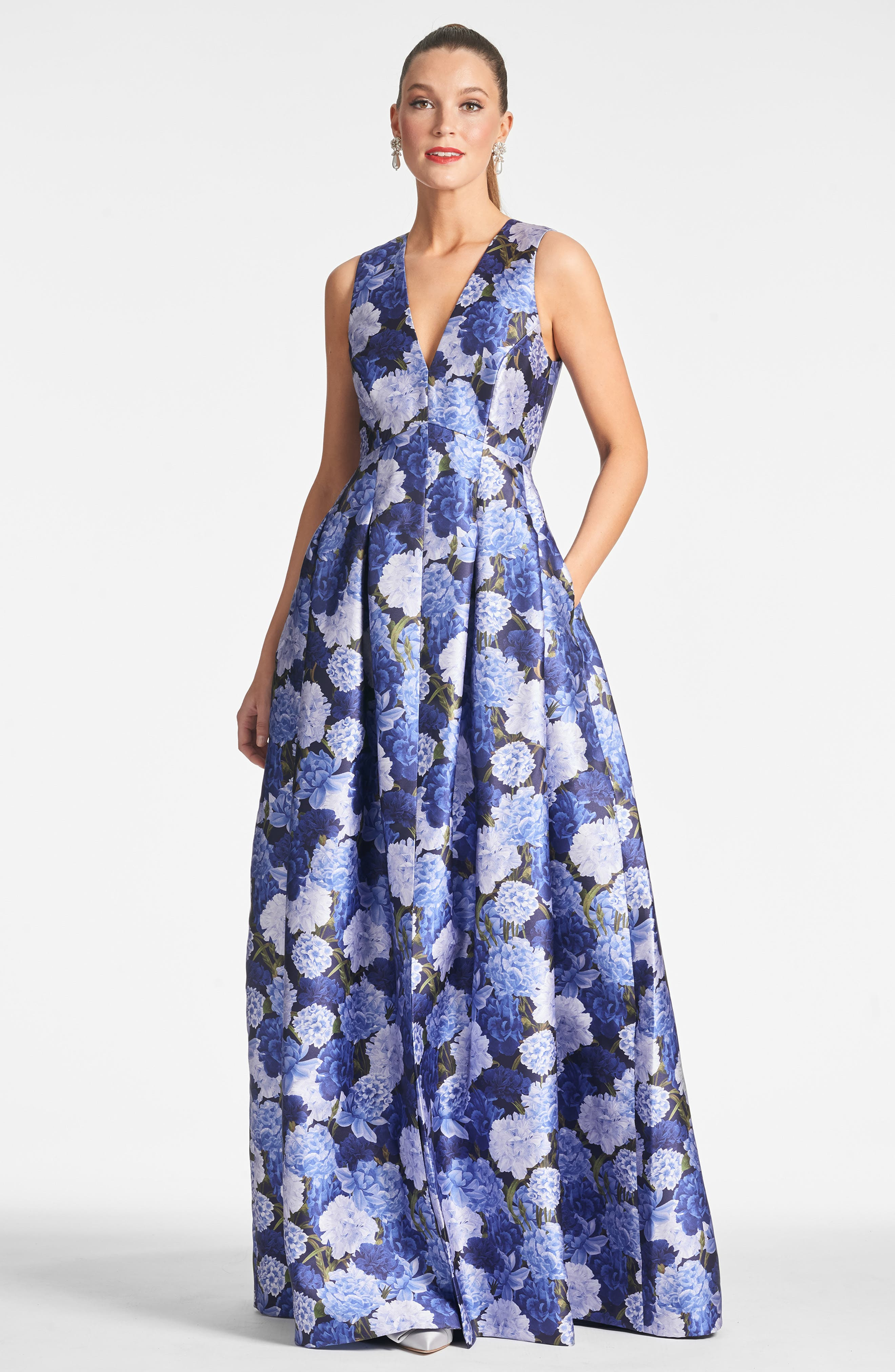 Sachin & Babi Brooke Floral Sleeveless Mikado Gown in Rosa Azurro at Nordstrom - 4