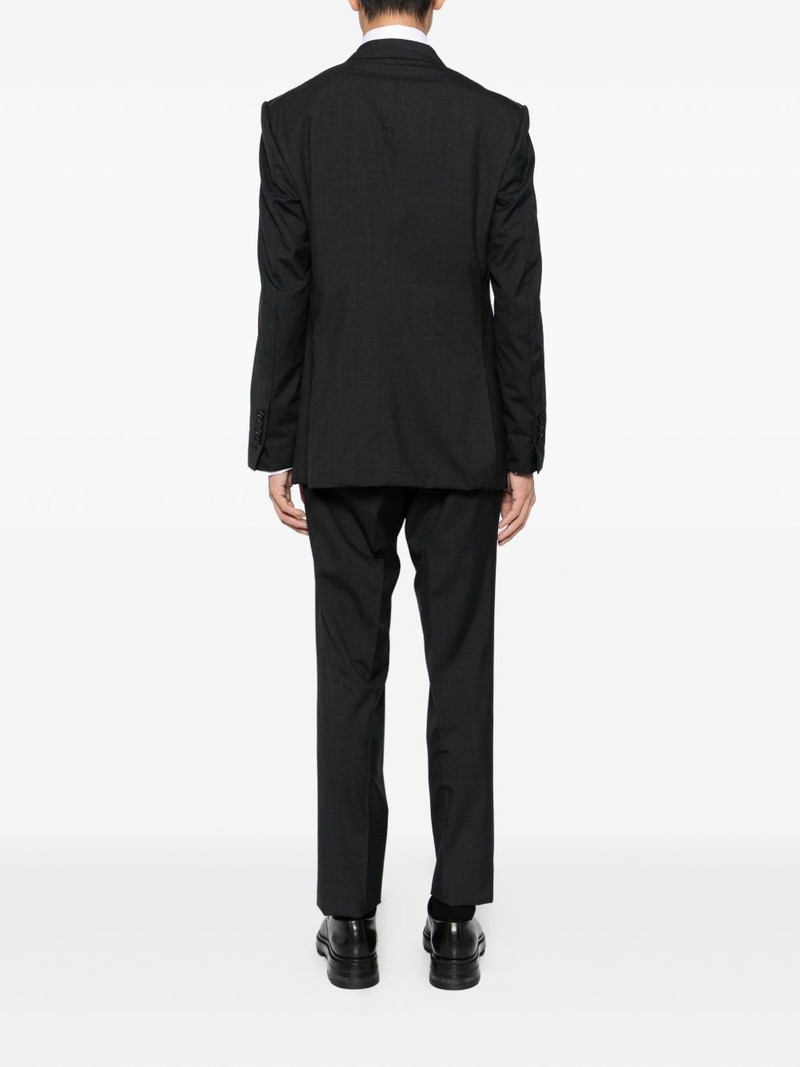 O'Connor suit 3