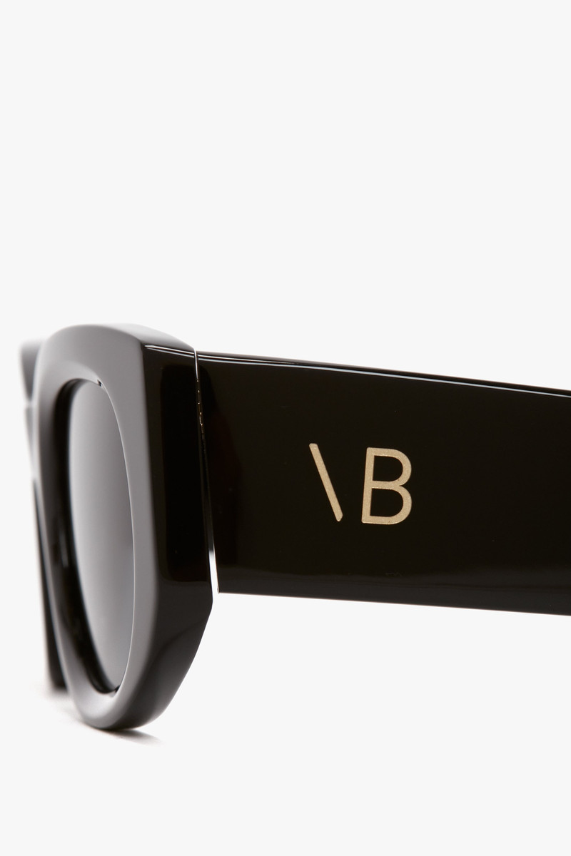 Monogram Detail Sunglasses In Black 3