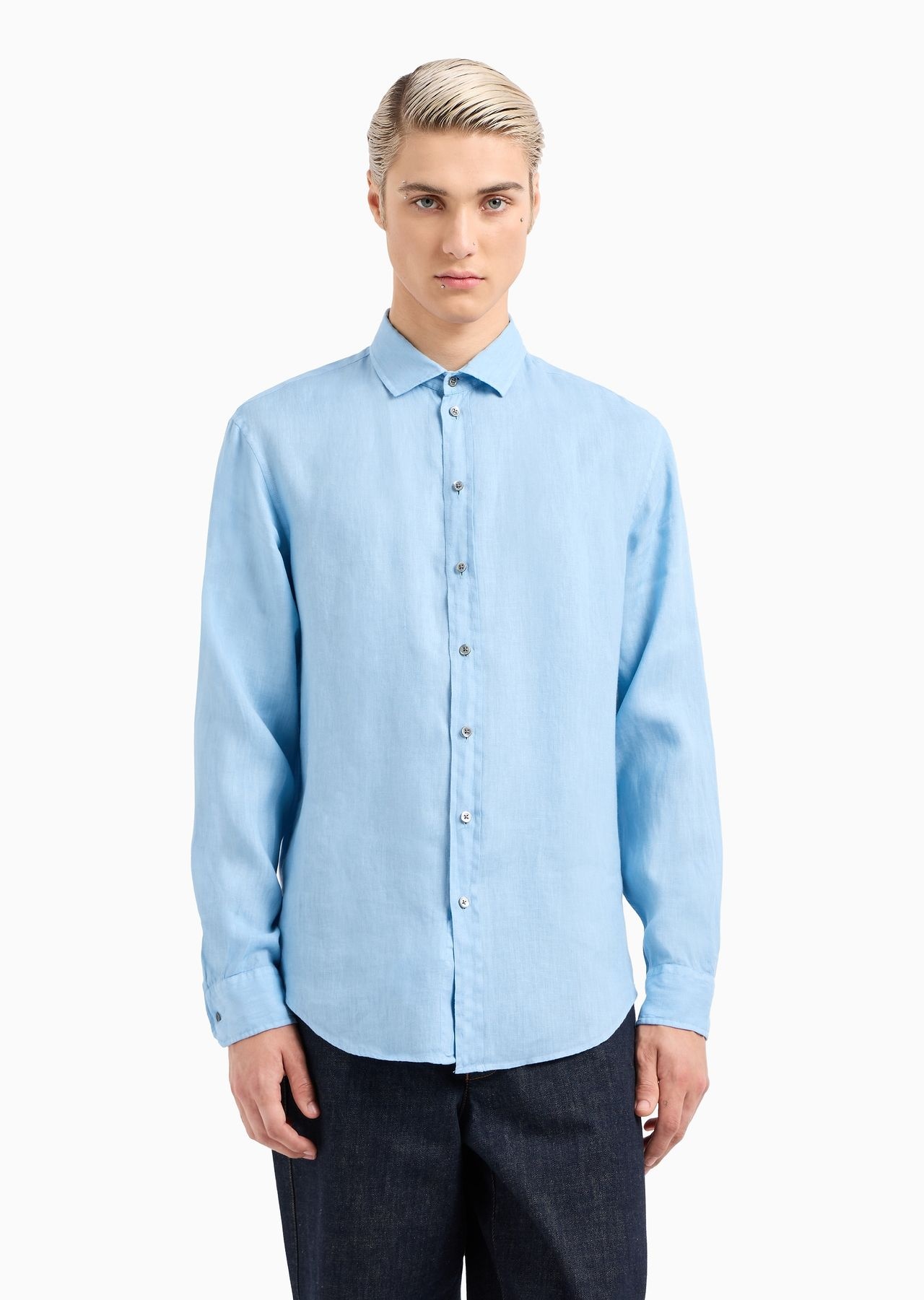 Garment-dyed linen shirt with French collar - 2