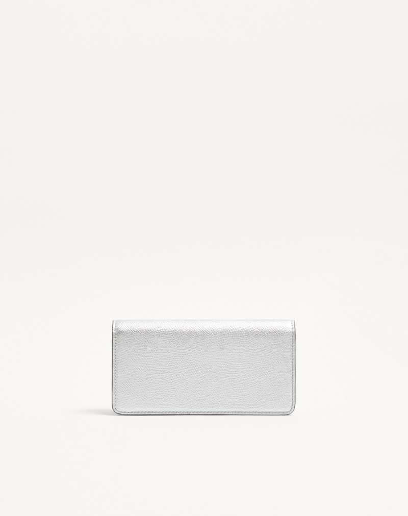 VLOGO SIGNATURE METALLIC GRAINY CALFSKIN WALLET WITH CHAIN 5