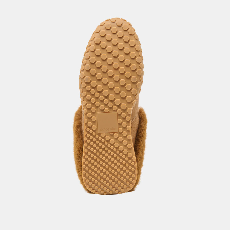 IZZEY PLUSH SNEAKERS LT BROWN SUEDE 9