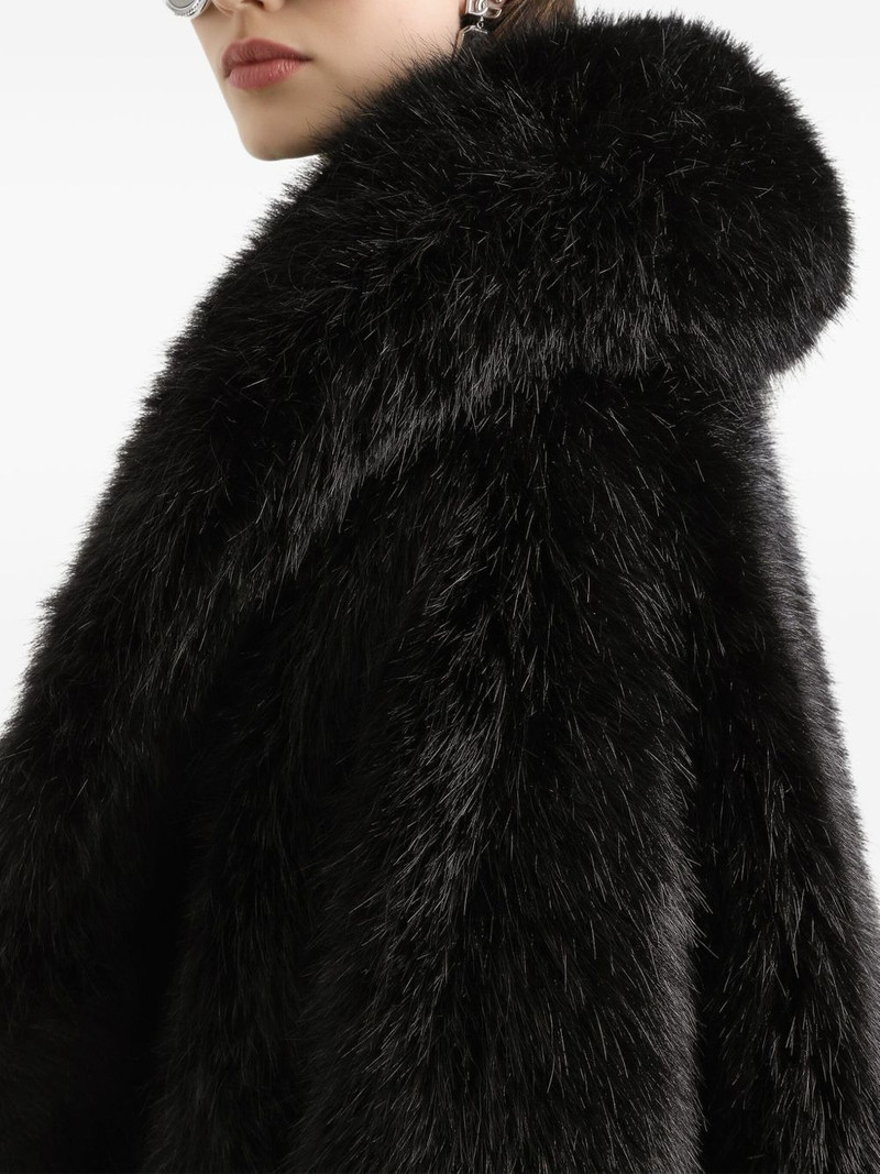 fur-effect coat 5