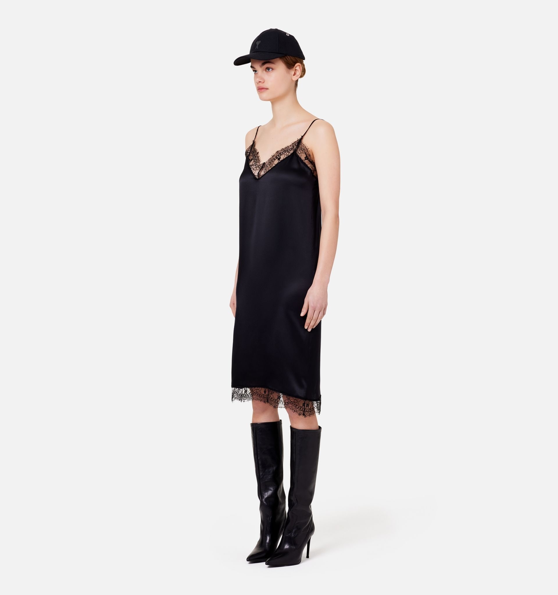 Strap Dress With Lace - 3