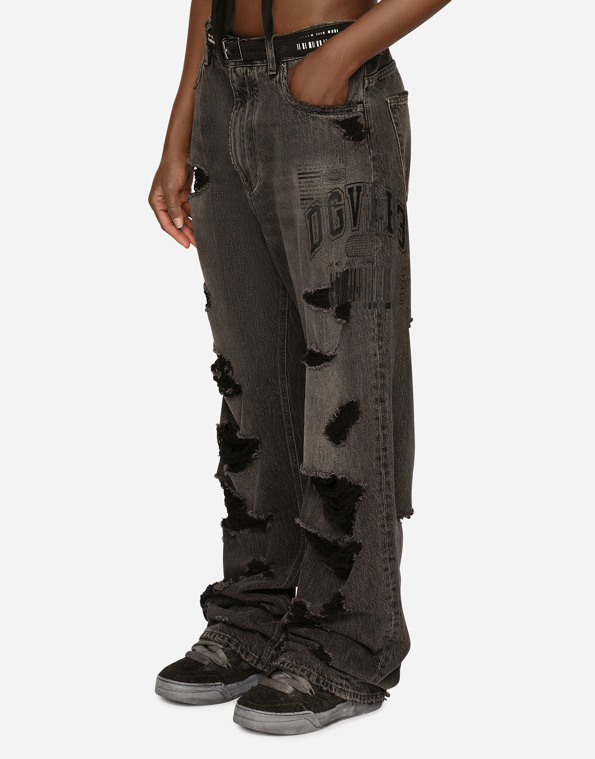Wide-leg denim jeans with ripped details and abrasions DGVIB3 - 7