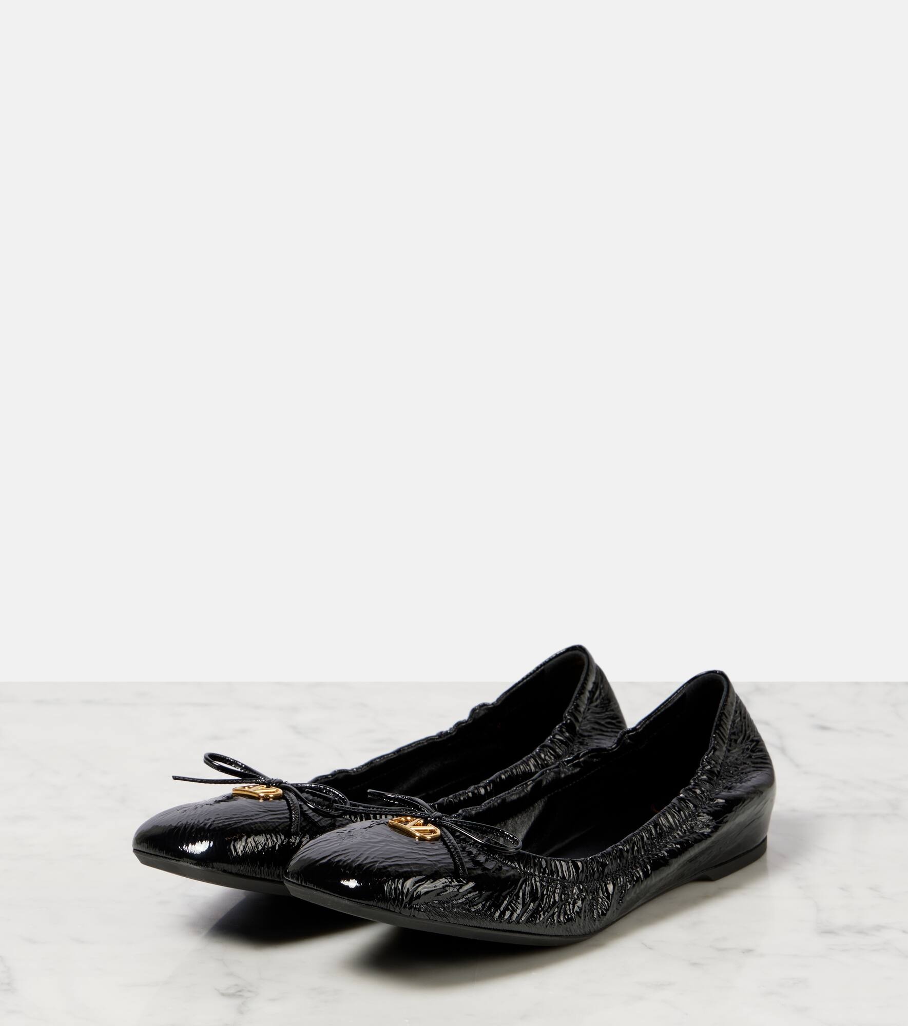 VLogo Signature patent leather ballet flats - 5