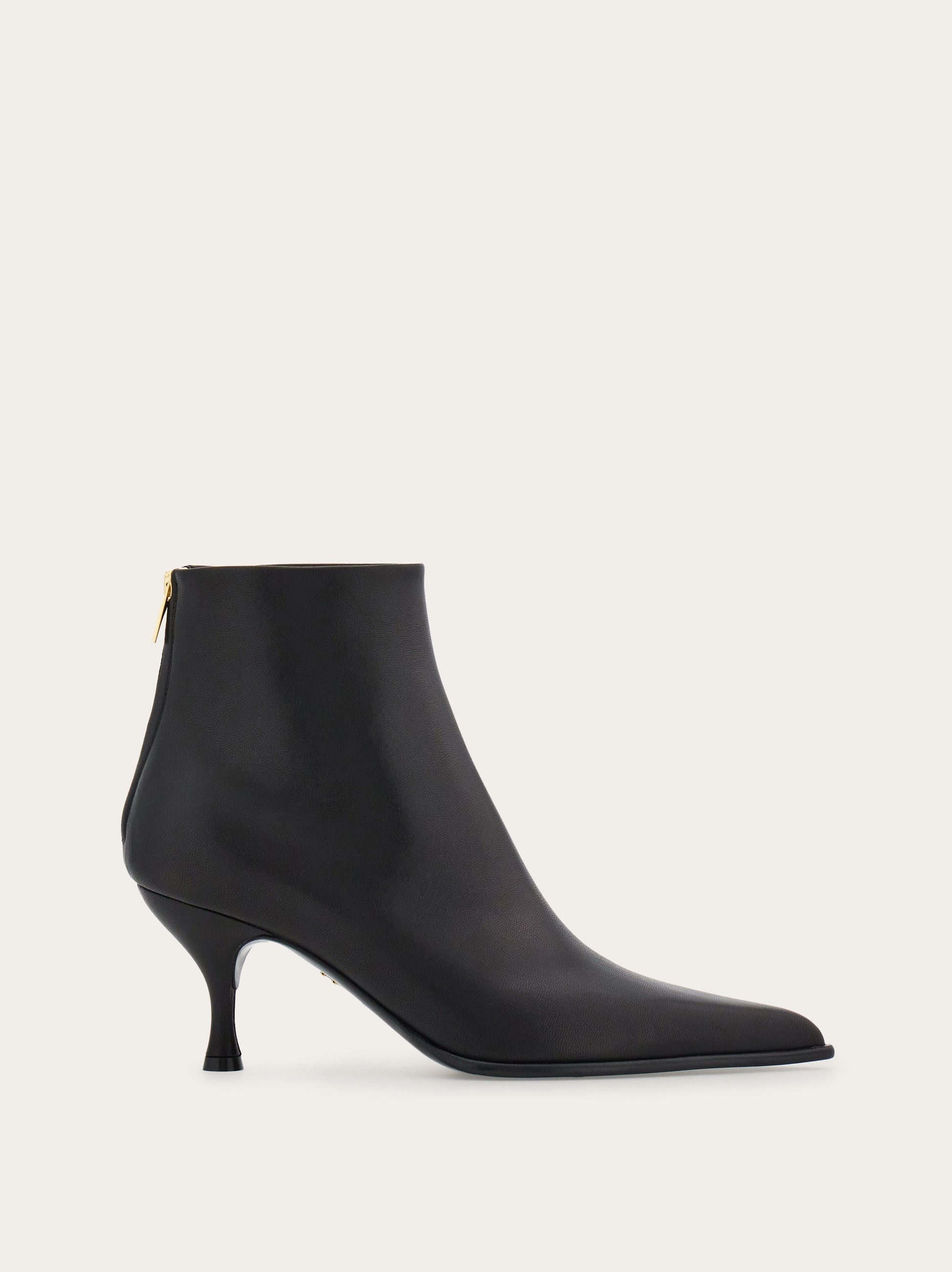 Pointed ankle boot - 1