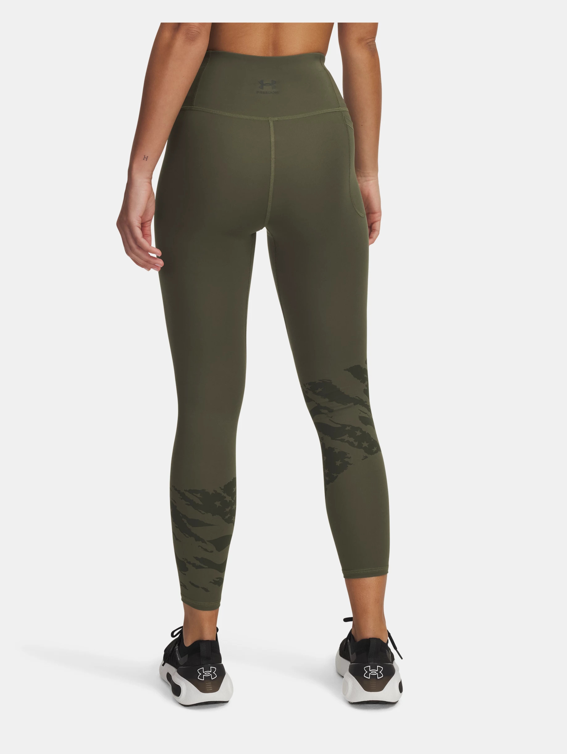 Women's UA Motion Freedom Ankle Leggings - 2
