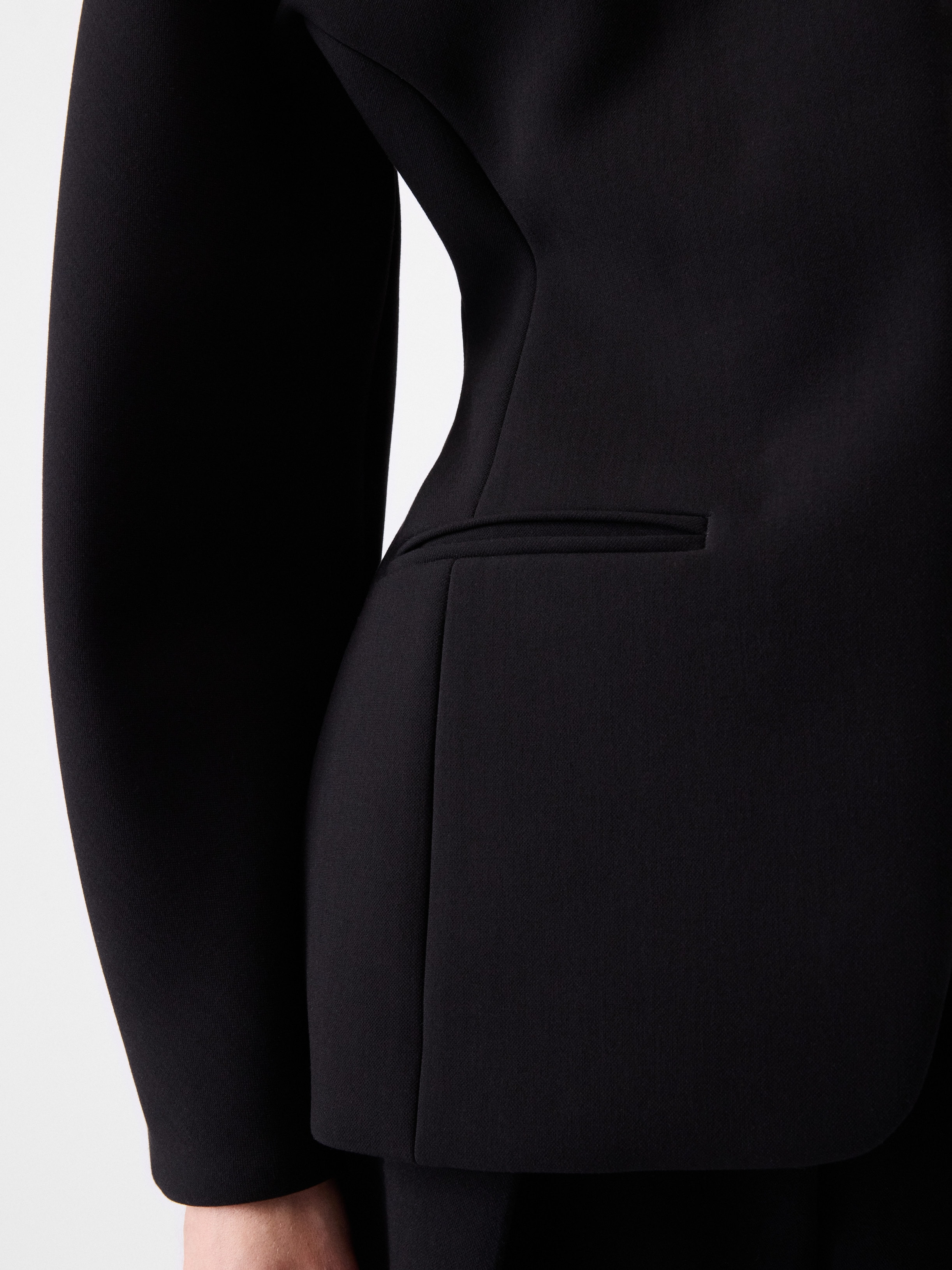 The Ovalo jacket - 5